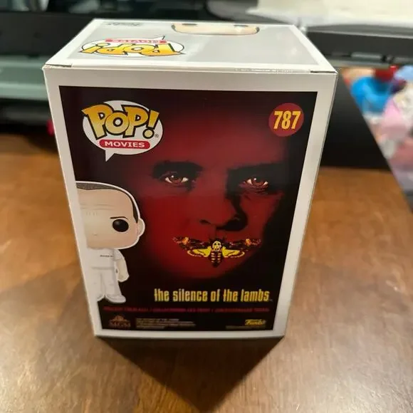 Hannibal Lecter Funko Pop 787 (Listing #1) - Picture 3 of 6